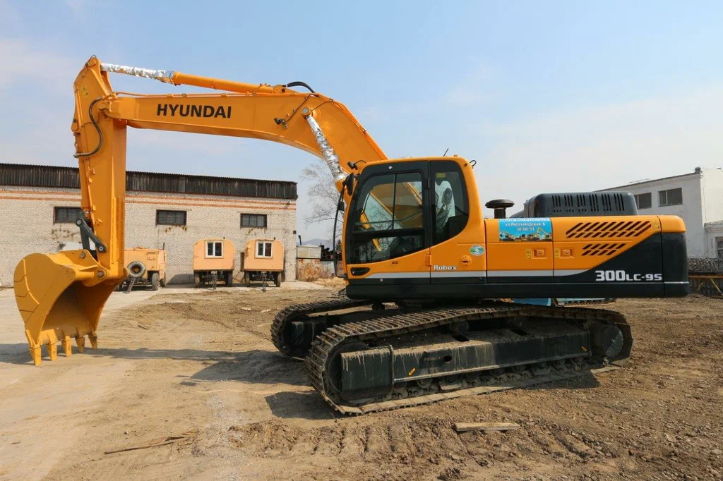 Гусеничный экскаватор HYUNDAI R-260LC